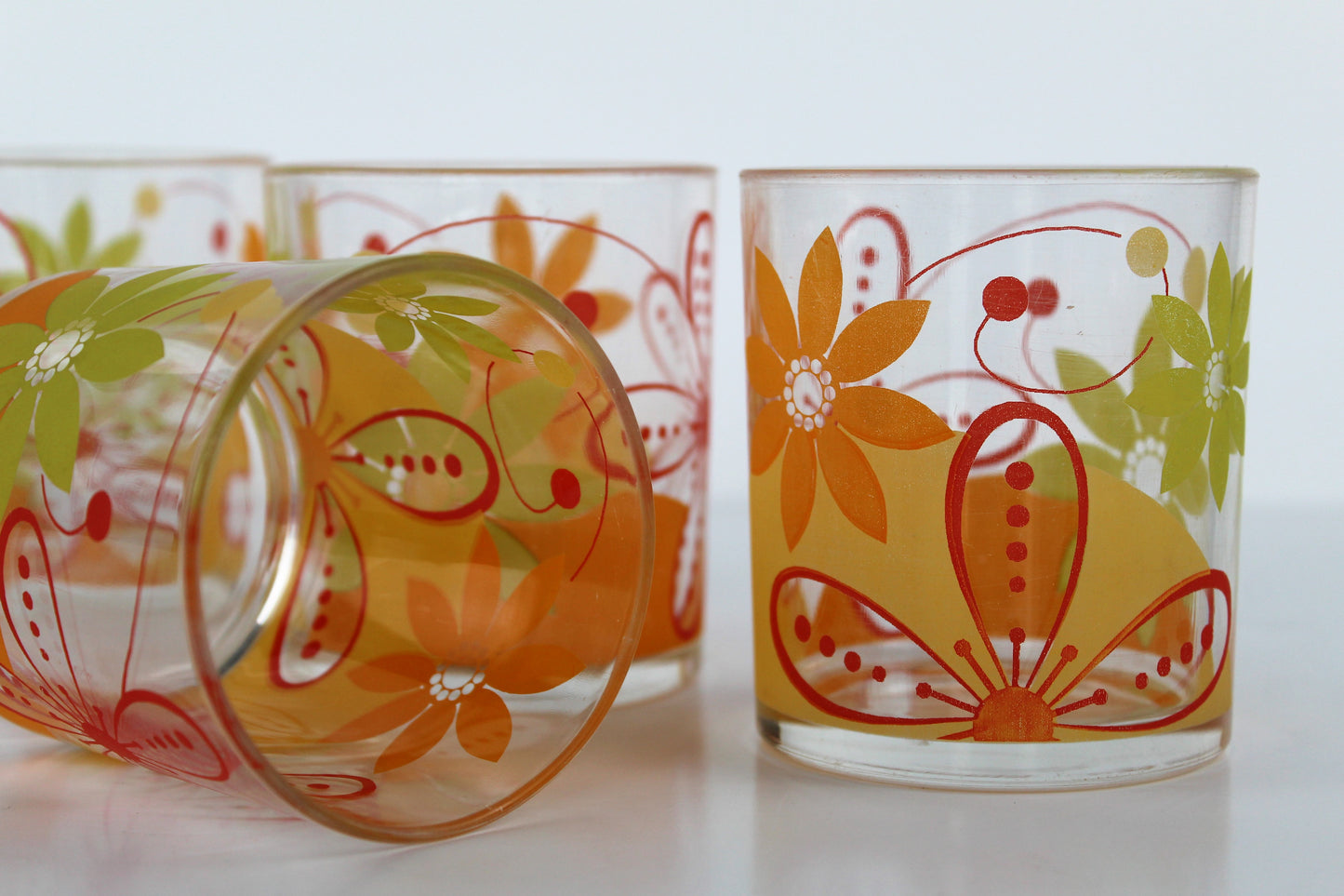 Verres motifs floraux