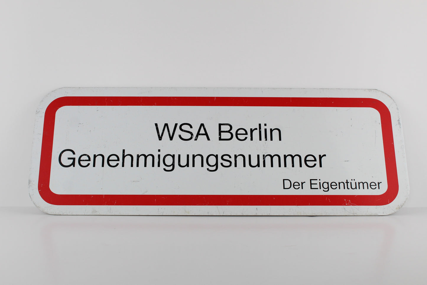 Plaque en métal "WSA Berlin"