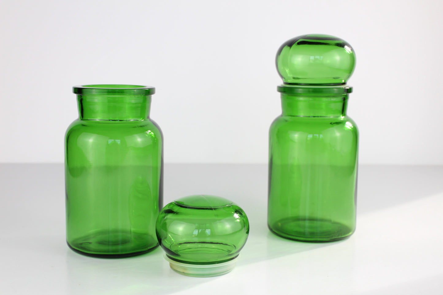 Pot en verre vert