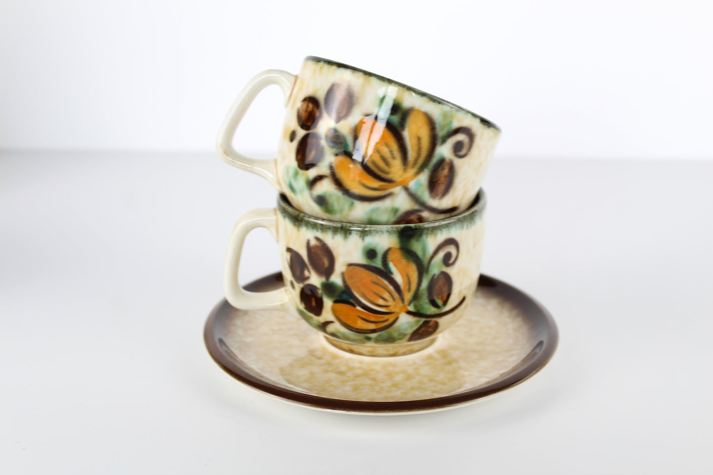 Tasse et soucoupe Boch Corfou